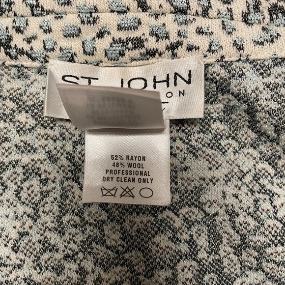 St. John Business Cardigan - Picture 7 of 7